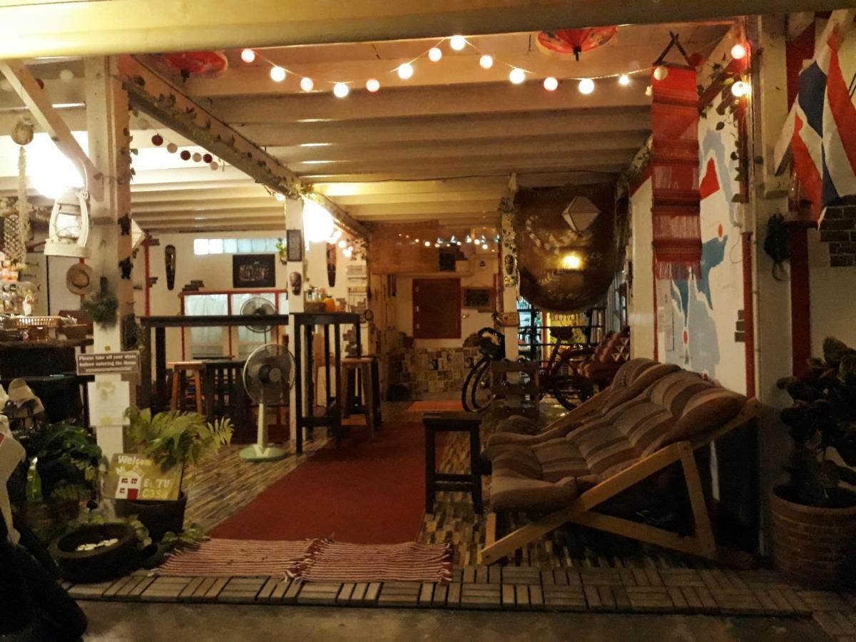 Thaimex Cafe & Homestay Backpackers- Adults Only Prachuap Khiri Khan Eksteriør bilde